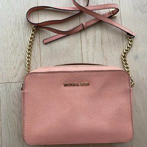 Jet Set Large Saffiano Leather Crossbody Bag